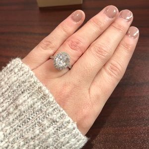 14k Oval Halo Solid White Gold Engagement Ring